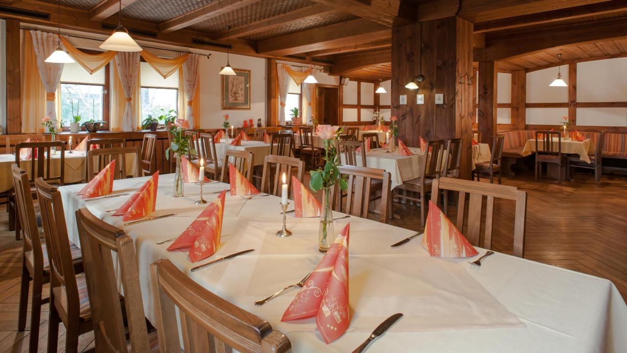 Gasthof Sauerteig Rödental المظهر الخارجي الصورة